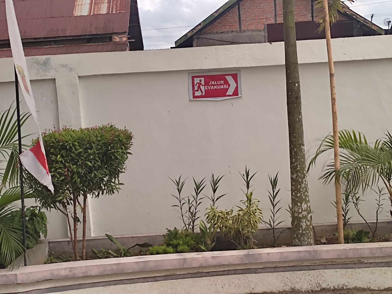 signboards-3e6212a0-86cb-11f0-a805-7daf40e37cee